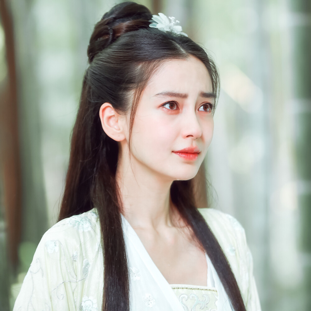 杨颖 | 白娉婷
cr:风月长卷