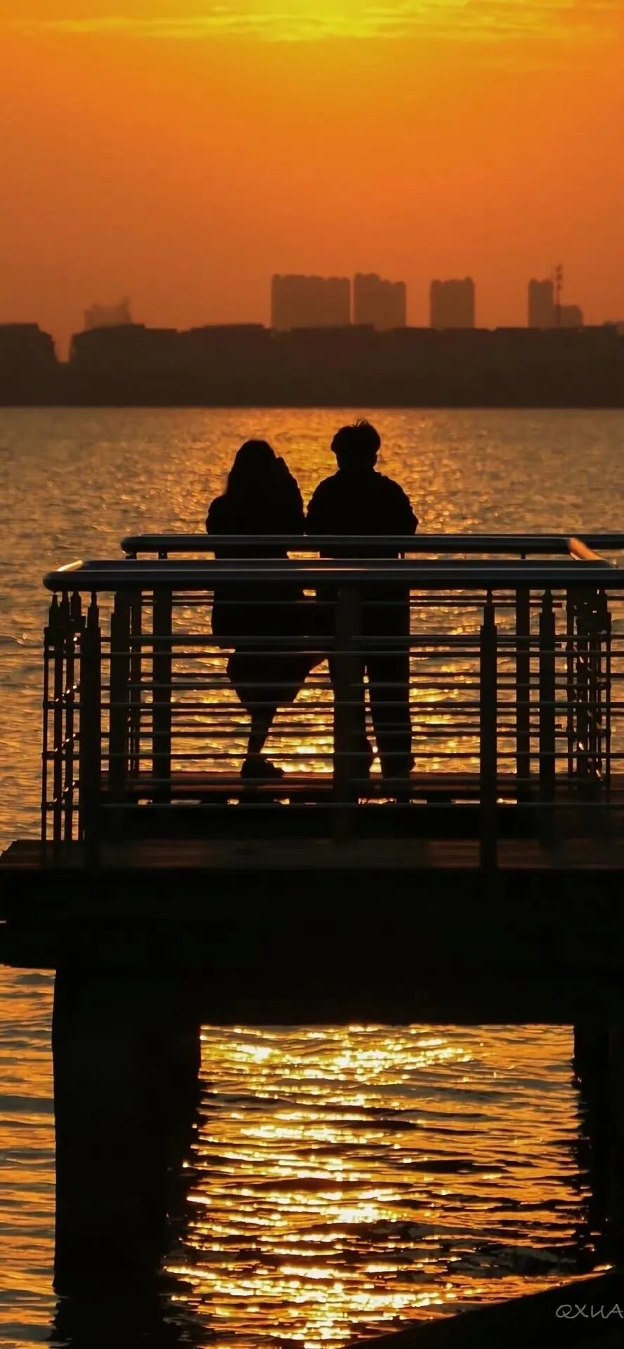 “爱没有方向，你就是导航”