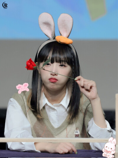 注：Yulic_1022
不注别改
自加贴纸妆容
