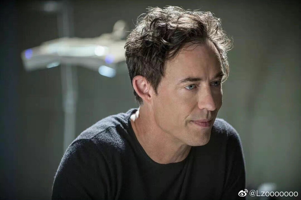 逆闪电 逆闪 哈里森威尔斯 Tom Cavanagh
汤姆加瓦那 闪电侠 美剧闪电侠 Harrison Wells