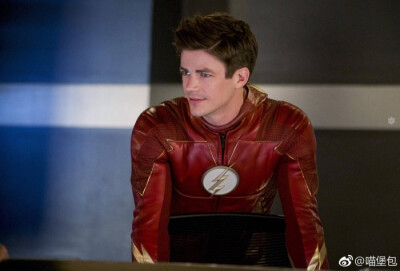 闪电侠/巴里艾伦/barry allen/格兰特古斯汀/
Grant Gustin/美剧闪电侠/the falsh/The Flash
