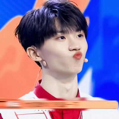 
-马嘉祺-｜原截：江宥祁/贴纸：许辄
