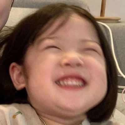 我贴在地面步行 不在云端跳舞