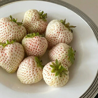 堆糖：草莓小丸子oAo