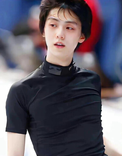 羽生結弦～(＊￣︶￣＊)