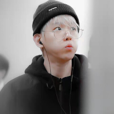 
温习着你一字一句说的情话 你在哪