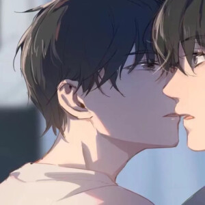 情侣头像"我们曾在高朋满座中 将隐晦爱意