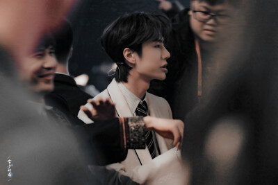 ❦少爷的酒会❦ cr:logo