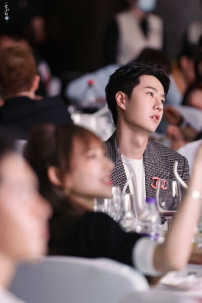 ❦少爷的酒会❦ cr:logo