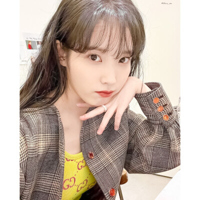 IU