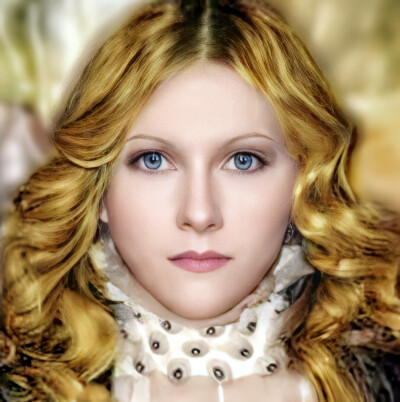 麦当娜、艾薇儿和寡姐合体