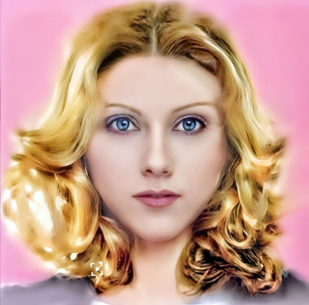 麦当娜、艾薇儿和寡姐合体