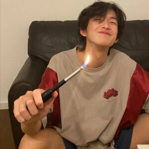 ᴸⁱᵛᵉ ᵃ ᵍᵒᵒᵈ ˡⁱᶠᵉ ᵃⁿᵈ ᵐᵉᵉᵗ ˢˡᵒʷˡʸ.| 








男头
©菟丝花-