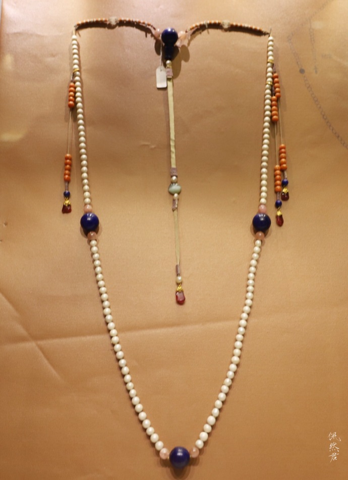 东珠朝珠