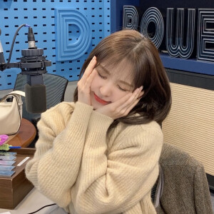 Wendy可二改 不用注
拿图收藏专辑