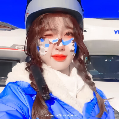 “雪地兔兔”
苏粟粟/虞书欣