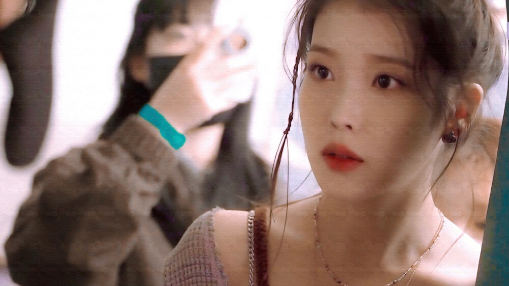 iu 素材