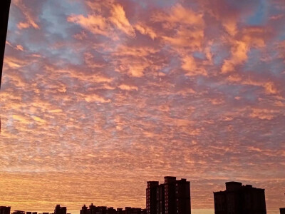 天空 晚霞 云朵 风景