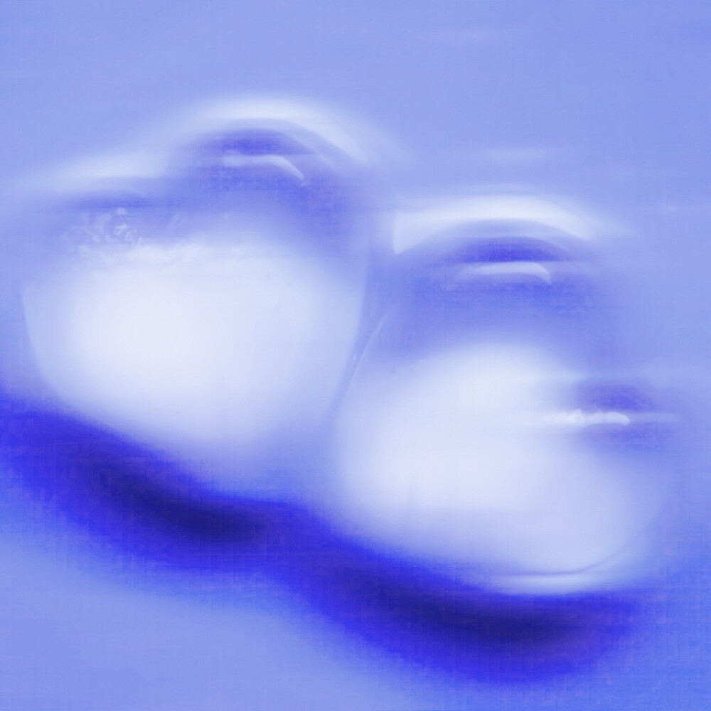 “一直很尊重奶茶，没去冰，没少糖，没少喝
luda/林桉莳