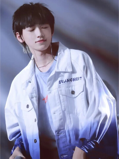 宋亚轩生日快乐