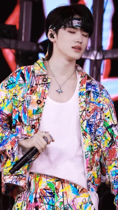 宋亚轩生日快乐