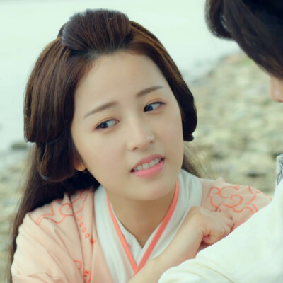 周雨彤
二改注明生姜坊头牌