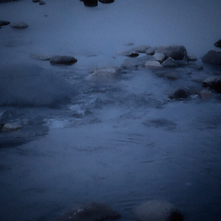 •你也在想我嘛
林祝/Jisoo
悦聆依
