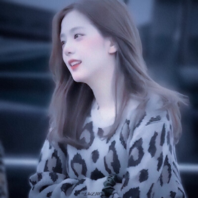 •可以回头看，不要回头走
林祝/Jisoo
边纾