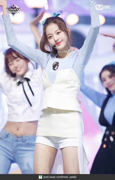 iz*one
