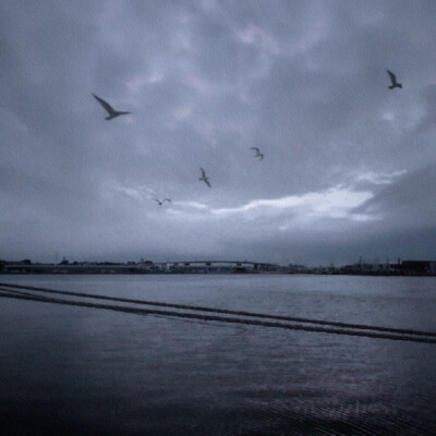 •我们还能在一起`IU
