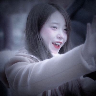 •我们还能在一起`IU
