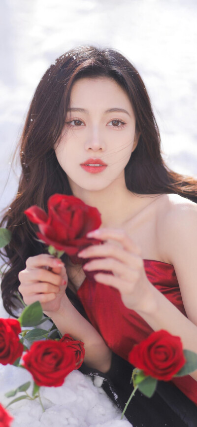 美女壁纸 @杨茗茗