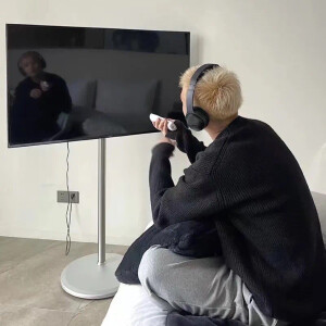 ᴸⁱᵛᵉ ᵃ ᵍᵒᵒᵈ ˡⁱᶠᵉ ᵃⁿᵈ ᵐᵉᵉᵗ ˢˡᵒʷˡʸ.| 








男头
©菟丝花-