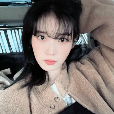 IU