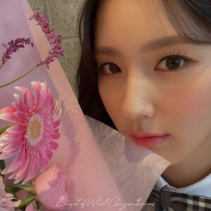 赵美延|| ʸᵒᵘ ᵃʳᵉ ᵃˢ ʳᵒᵐᵃⁿᵗᶦᶜ ᵃˢ ᵗʰᵉ ☾