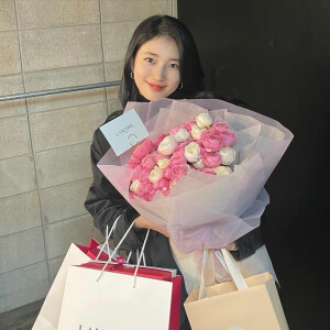 裴秀智Suzy