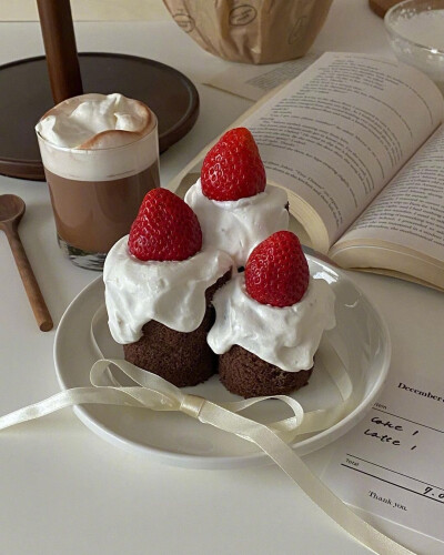 就是喜欢厚厚的奶油呀