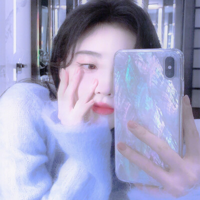 蓝莓味鞠宝 :♡
blue blue Berry