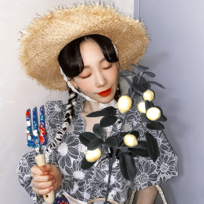 金泰妍