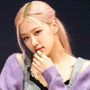 
ᴿᵒˢᵉᵃⁿⁿᵉ ᴾᵃʳᵏ
朴彩英||
