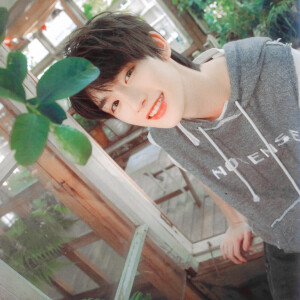 清纯小丁 cr.拾之野行
