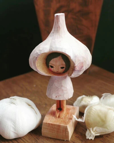 可爱木雕，艺术家Yukincolabo
