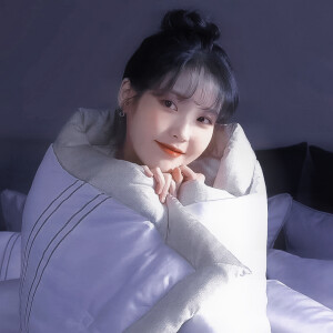 IU
