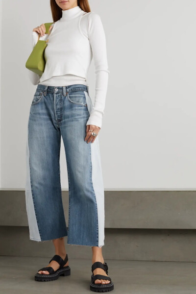 B Sides 的两位创始人对纯正古着丹宁情有独钟，在打造牛仔裤时也“追根溯源”，常常从最初的工装款式中汲取灵感。这一 “Lasso” 款式以双色牛仔布制成，所用的优质纱线厚实耐磨。阔腿剪裁休闲随性，做旧处理带来久…