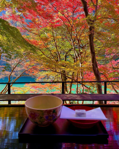 日本 京都 嵐山 祐斎亭 紅葉