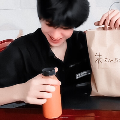 朱志鑫