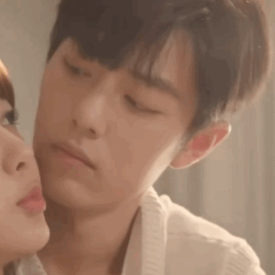 恋爱中的贵˚‧º·(˚ ˃̣̣̥᷄⌓˂̣̣̥᷅ )‧º·˚