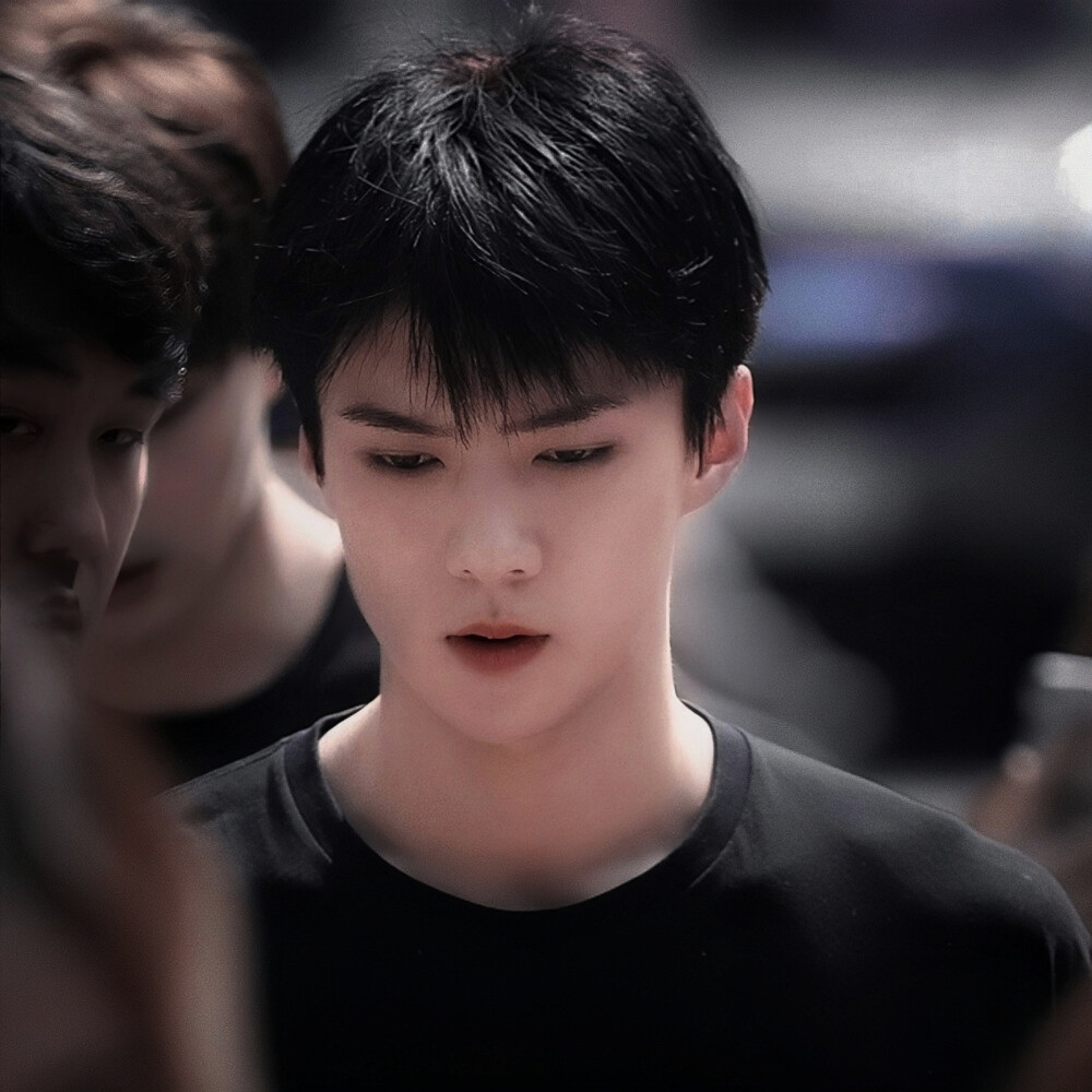 ·遇见最美好的意外·
cr.Demon_sehun