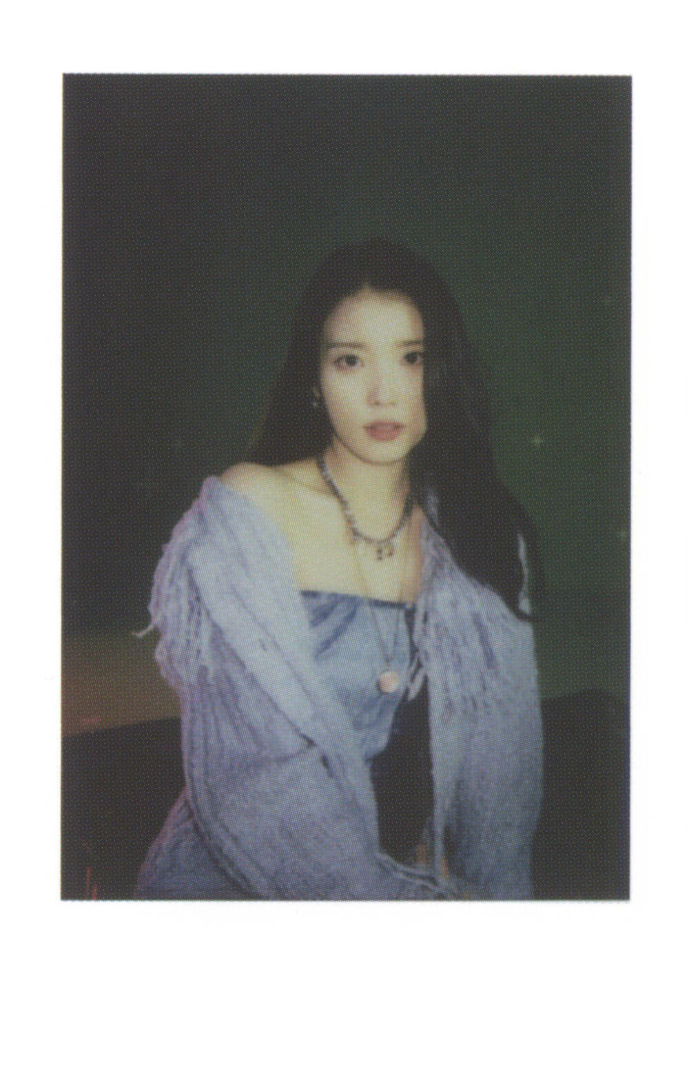 IU 李知恩
