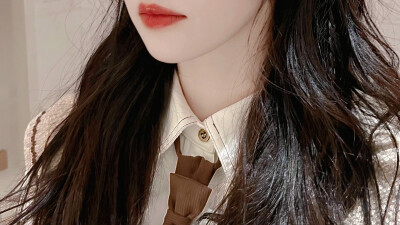 橙光素材
cr.辣叔